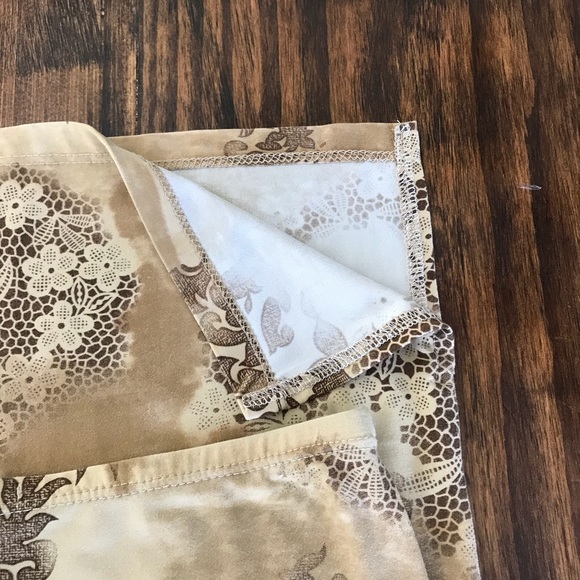 Sold Forever 21 Patterned Skirt - Picture 6 of 6